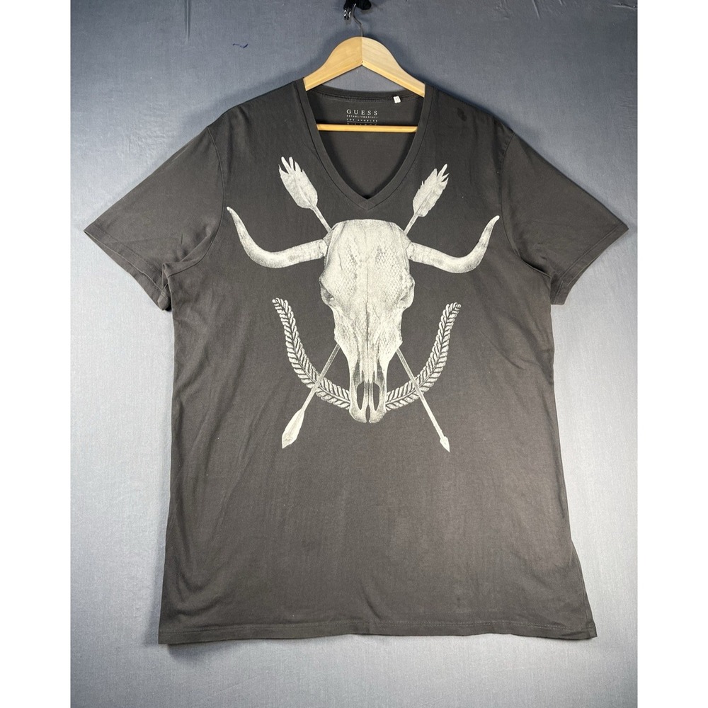 Guess Los Angeles Black Cow Skull V-Neck T Shirt Tee Mens Size XL